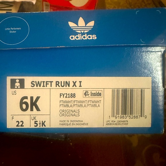 Adidas Swift Run X I - Picture 2 of 5